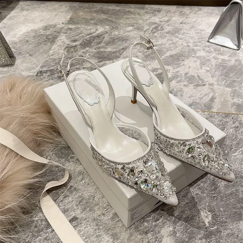 Baotou Water Diamond Lace Crys - Water Shoes review and price